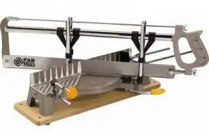 Scie-à-onglet-à-main