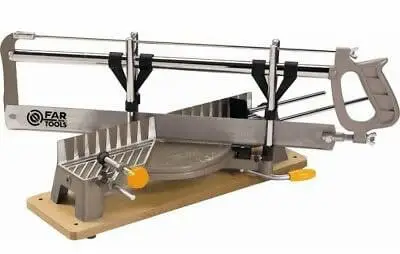 Scie-à-onglet-à-main