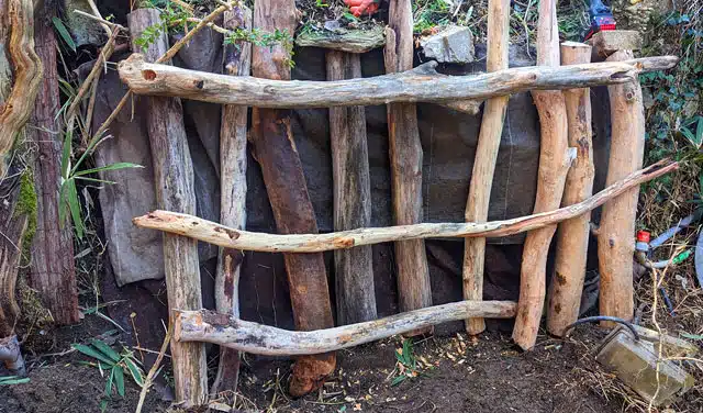 barrière en bois flotté