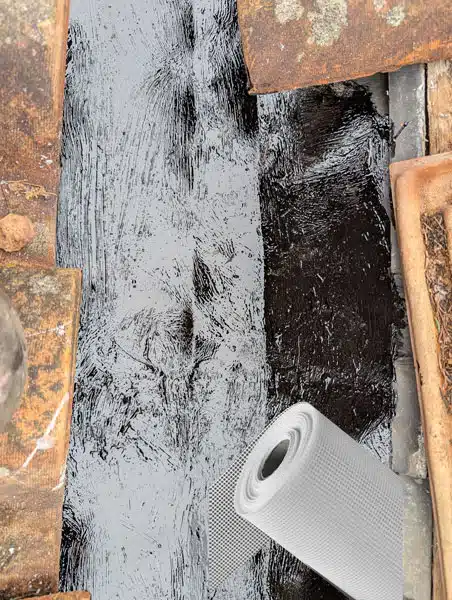 étanchéité noue galvanisée